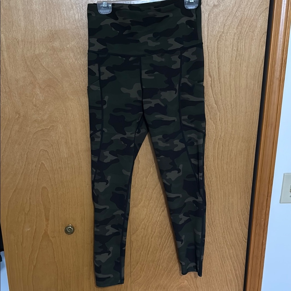 Women Camouflage Leggings